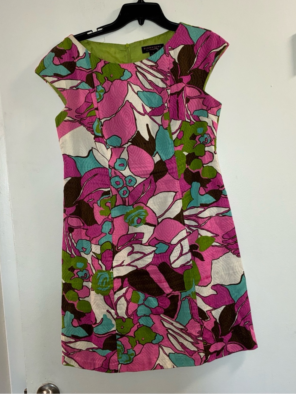 Signature by Robbie‎ Bee Pink, Green & Blue Floral Sheath Mini Dress